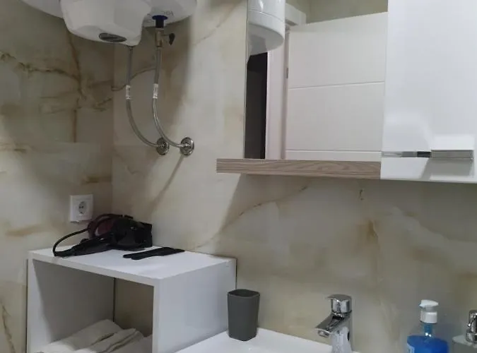 Parice נובי פאזאר