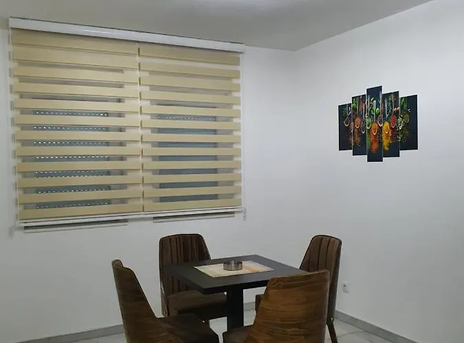 דירה Parice נובי פאזאר